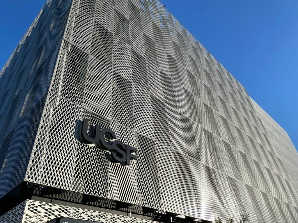 Modern U.S. Securities and Exchange Commission building with unique facade design.